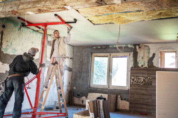 Best Local Insulation Services  in West Hills, NY